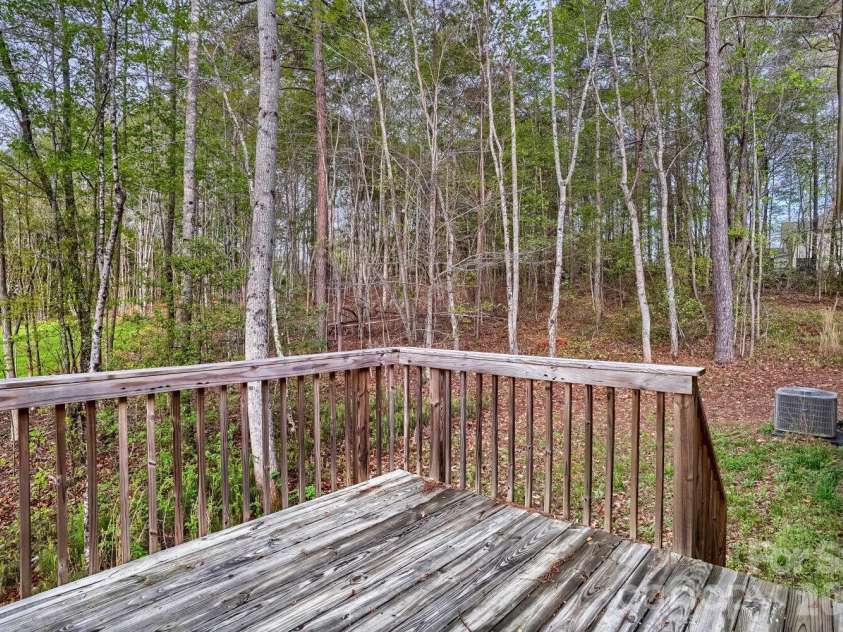 1333 Ron Whicker Drive, Catawba, NC 28609.  MLS# CAR4366004, YatesRealty ID 9804. 