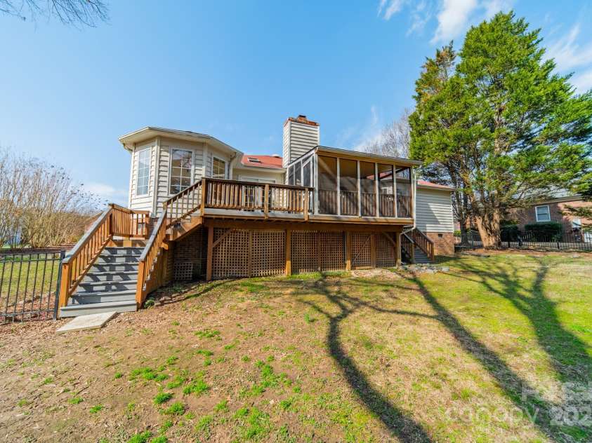 3447 Nestling Lane, Fort Mill, SC 29708.  MLS# CAR4219330, YatesRealty ID 9804. 