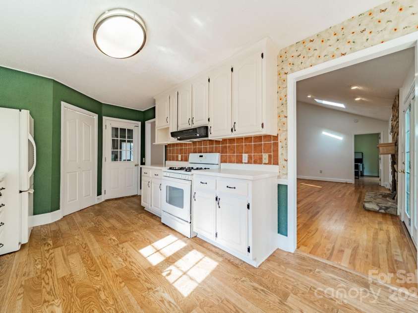 3447 Nestling Lane, Fort Mill, SC 29708.  MLS# CAR4219330, YatesRealty ID 9804. 