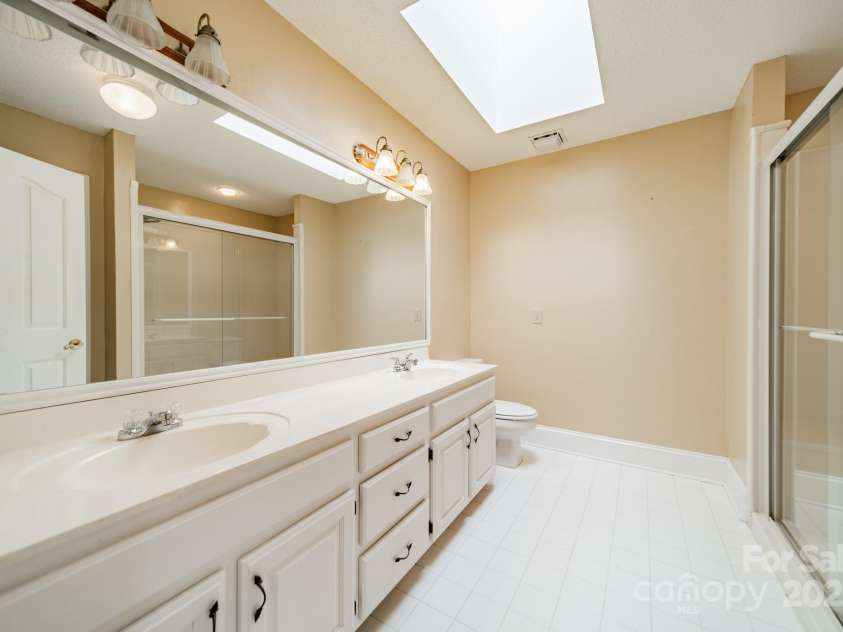 3447 Nestling Lane, Fort Mill, SC 29708.  MLS# CAR4219330, YatesRealty ID 9804. 
