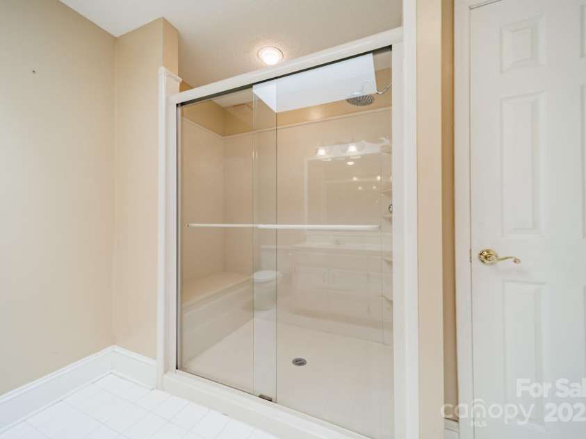 3447 Nestling Lane, Fort Mill, SC 29708.  MLS# CAR4219330, YatesRealty ID 9804. 