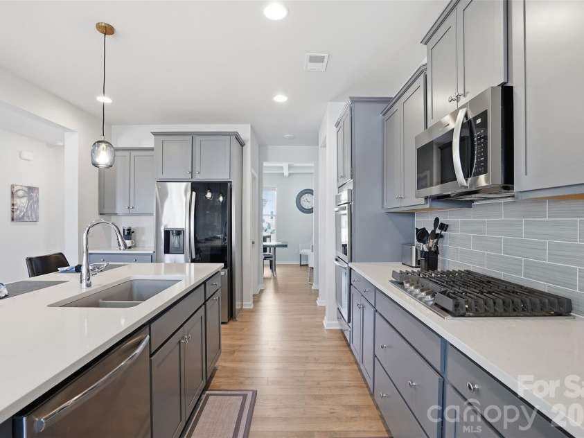 5043 Baileys Run Drive, Rock Hill, SC 29732.  MLS# CAR4359042, YatesRealty ID 9805. 