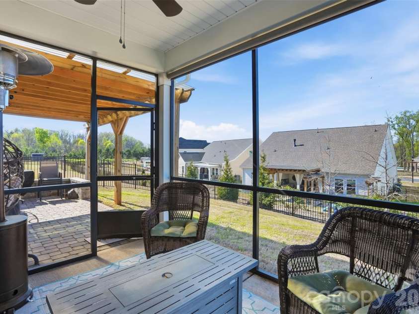 5043 Baileys Run Drive, Rock Hill, SC 29732.  MLS# CAR4359042, YatesRealty ID 9805. 