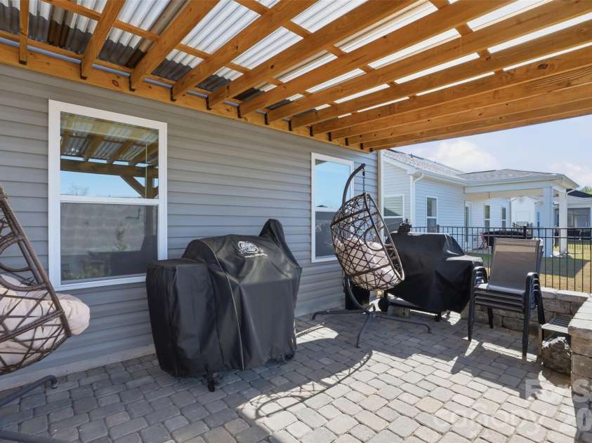 5043 Baileys Run Drive, Rock Hill, SC 29732.  MLS# CAR4359042, YatesRealty ID 9805. 