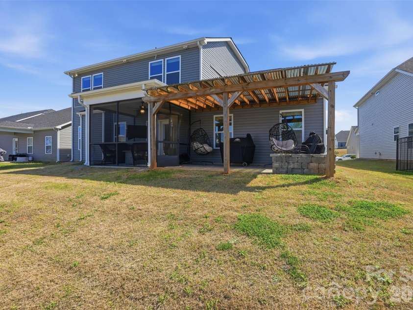 5043 Baileys Run Drive, Rock Hill, SC 29732.  MLS# CAR4359042, YatesRealty ID 9805. 