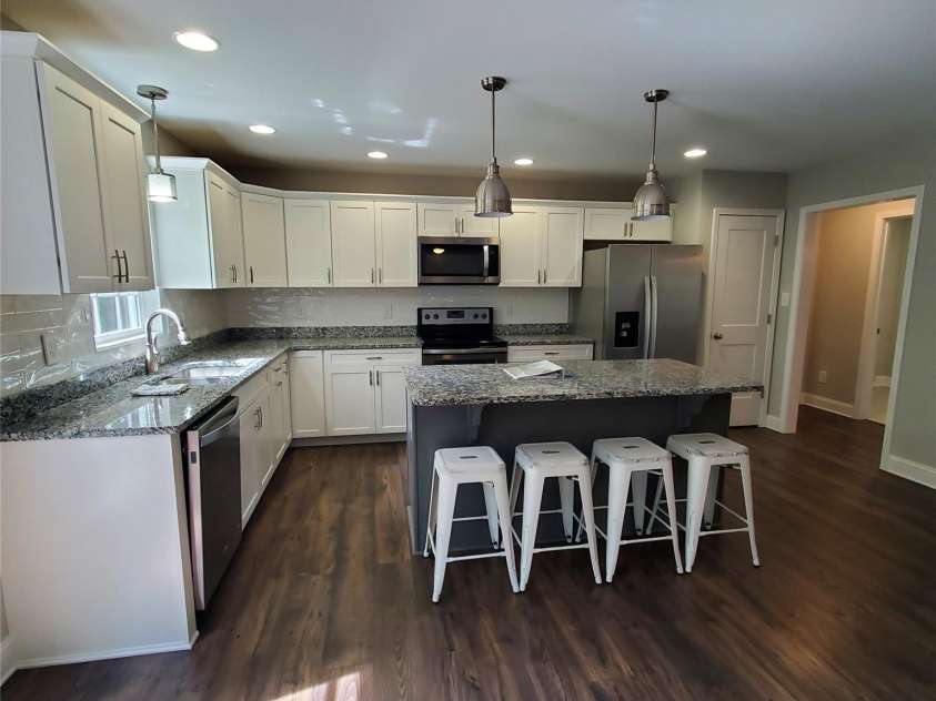 3564 Still Knoll Lane, Sherrills Ford, NC 28673.  MLS# CAR4367548, YatesRealty ID 9806. Kitchen