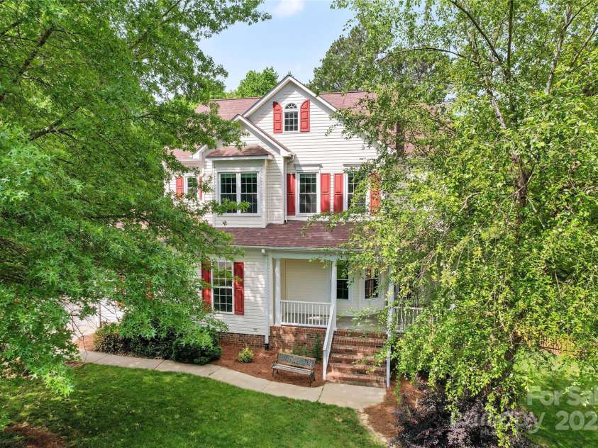 5022 Saybrook Drive, Harrisburg, NC 28075.  MLS# CAR4253344, YatesRealty ID 9806. 