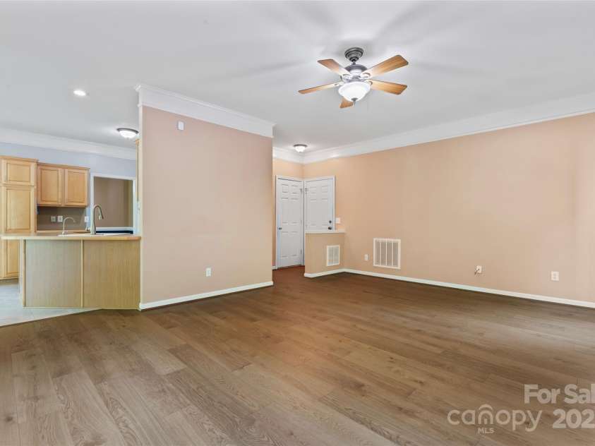 5022 Saybrook Drive, Harrisburg, NC 28075.  MLS# CAR4253344, YatesRealty ID 9806. 