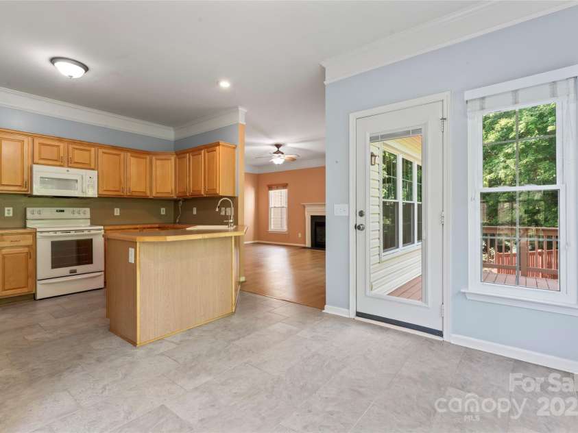 5022 Saybrook Drive, Harrisburg, NC 28075.  MLS# CAR4253344, YatesRealty ID 9806. 