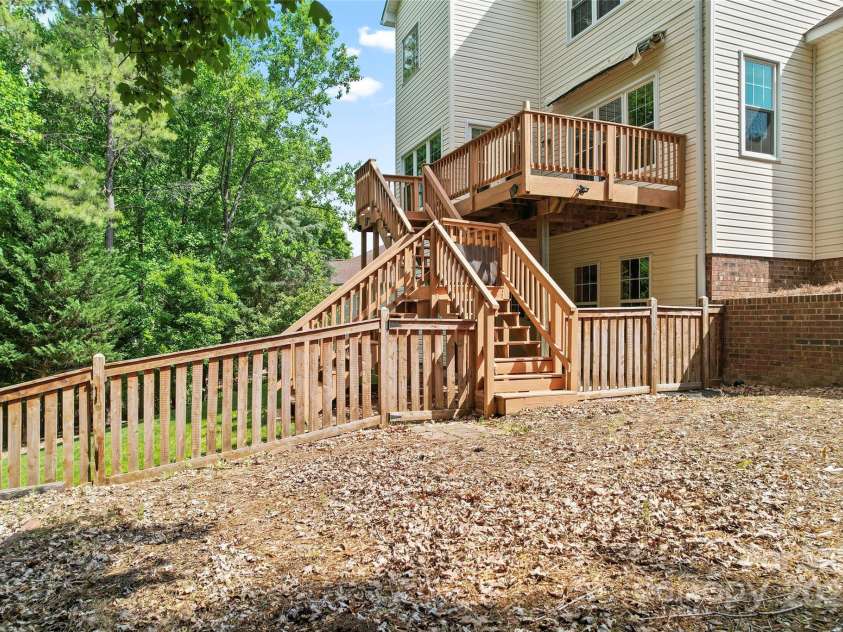 5022 Saybrook Drive, Harrisburg, NC 28075.  MLS# CAR4253344, YatesRealty ID 9806. 