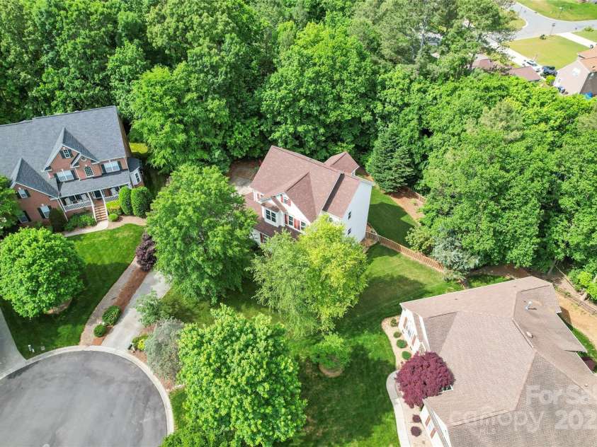 5022 Saybrook Drive, Harrisburg, NC 28075.  MLS# CAR4253344, YatesRealty ID 9806. 