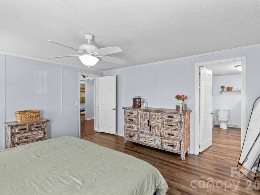 103 Keyside Lane, Mooresville, NC 28115.  MLS# CAR4367532, YatesRealty ID 9808. 