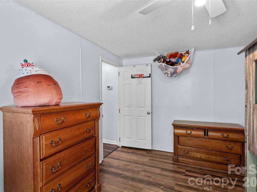 103 Keyside Lane, Mooresville, NC 28115.  MLS# CAR4367532, YatesRealty ID 9808. 