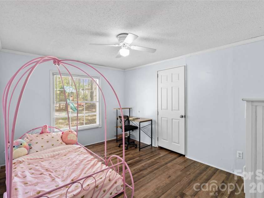 103 Keyside Lane, Mooresville, NC 28115.  MLS# CAR4367532, YatesRealty ID 9808. 
