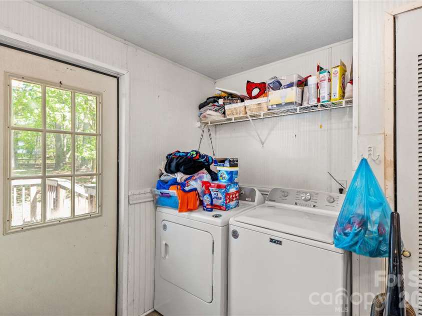 103 Keyside Lane, Mooresville, NC 28115.  MLS# CAR4367532, YatesRealty ID 9808. 