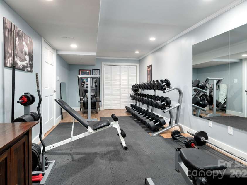 36 Brookcliff Drive, Asheville, NC 28804.  MLS# CAR4235948, YatesRealty ID 9808. Amazing Workout Studio