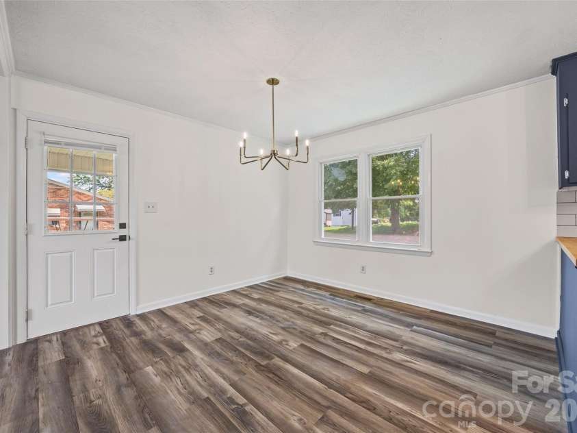 403 Murdock Circle, Shelby, NC 28150.  MLS# CAR4367930, YatesRealty ID 9811. 