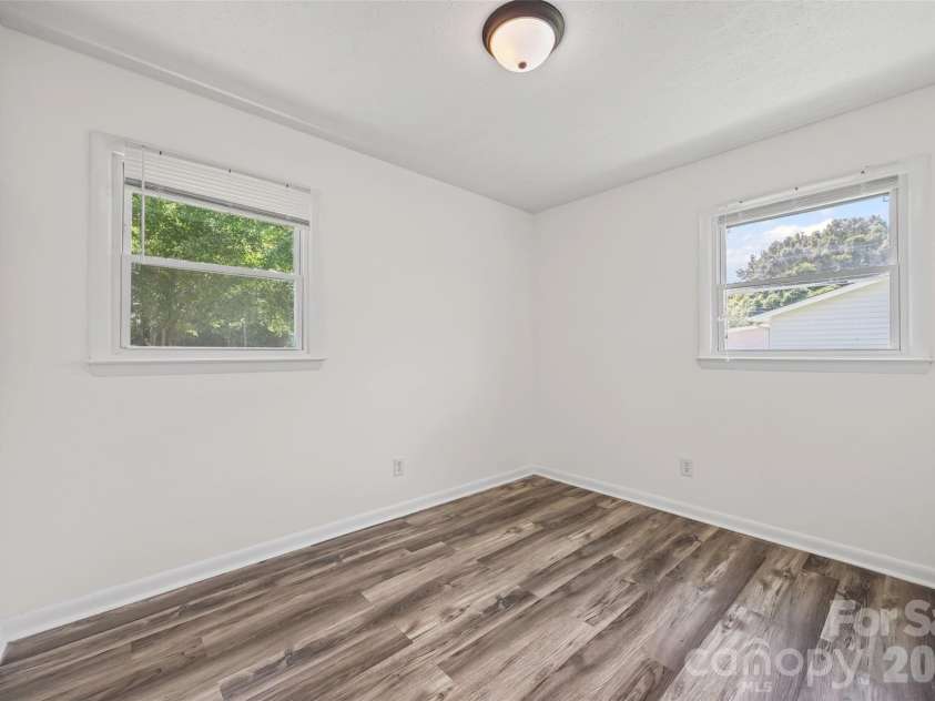 403 Murdock Circle, Shelby, NC 28150.  MLS# CAR4367930, YatesRealty ID 9811. 