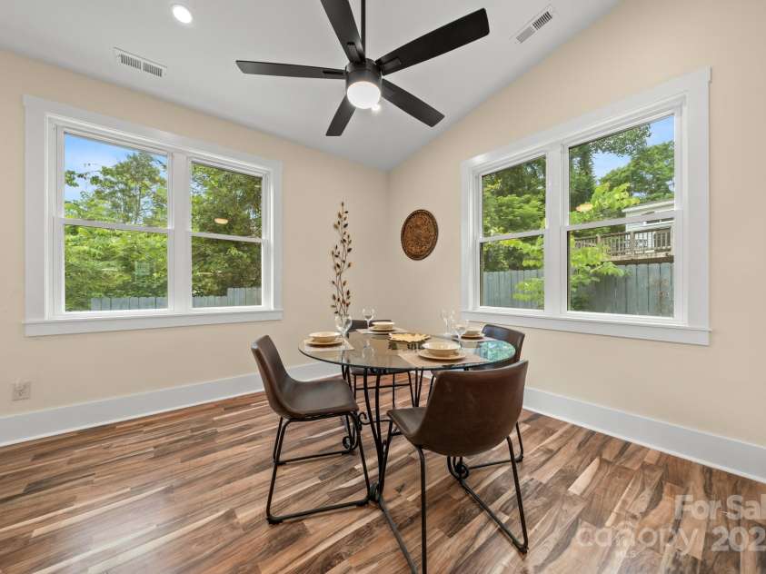 104 Maney Avenue, Asheville, NC 28804.  MLS# CAR4155681, YatesRealty ID 9812. 