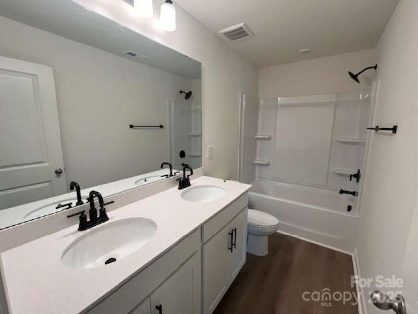 12131 Plummer Court, Midland, NC 28107.  MLS# CAR4216972, YatesRealty ID 9814. Bathroom 2- Dual Vanity
