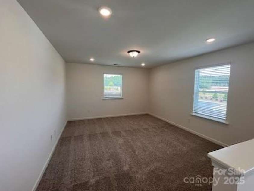 12131 Plummer Court, Midland, NC 28107.  MLS# CAR4216972, YatesRealty ID 9814. Loft Area