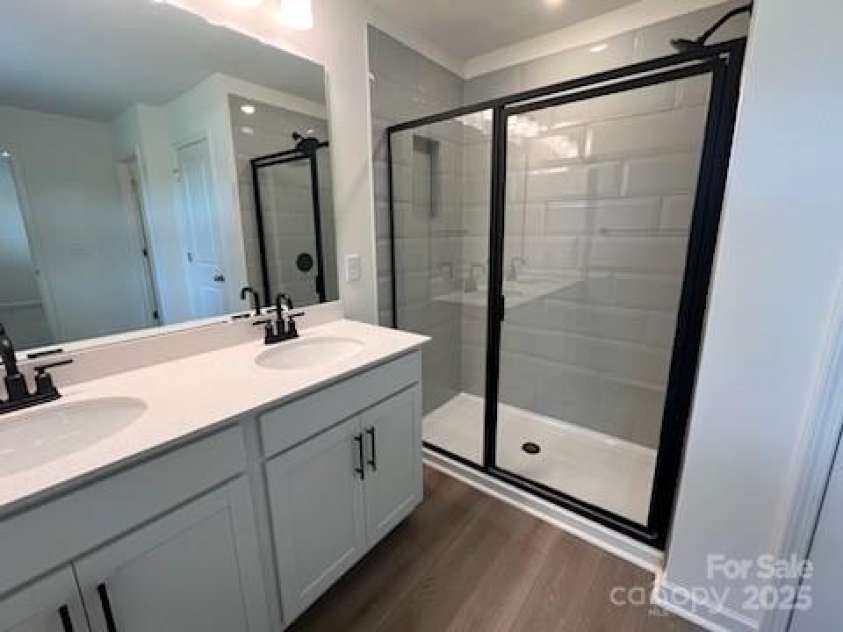 12131 Plummer Court, Midland, NC 28107.  MLS# CAR4216972, YatesRealty ID 9814. Primary Bathroom