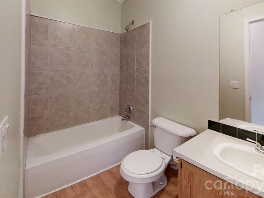 3441 Laboratory Road, Lincolnton, NC 28092.  MLS# CAR4363352, YatesRealty ID 9817. 