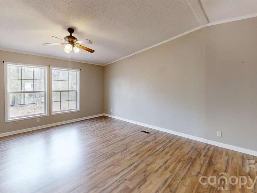 3441 Laboratory Road, Lincolnton, NC 28092.  MLS# CAR4363352, YatesRealty ID 9817. 