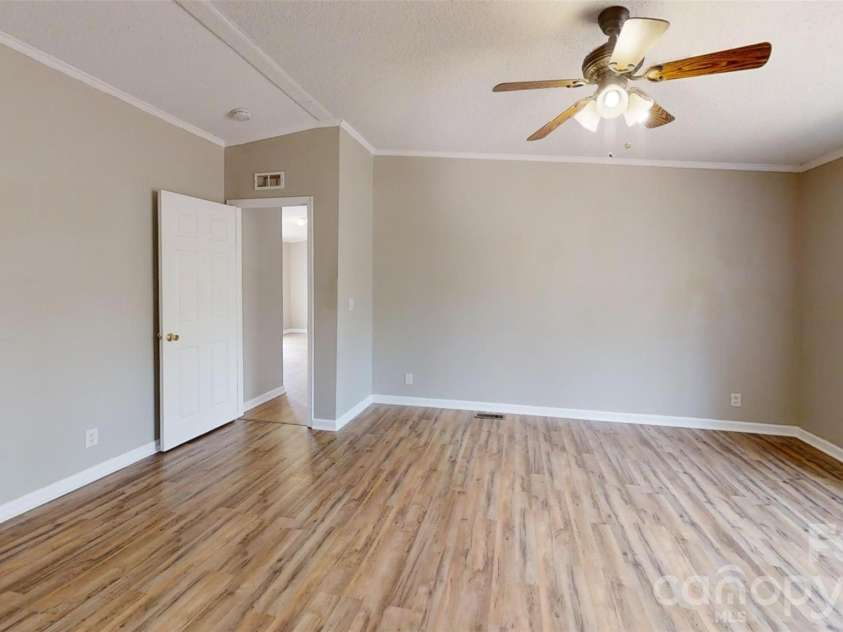 3441 Laboratory Road, Lincolnton, NC 28092.  MLS# CAR4363352, YatesRealty ID 9817. 