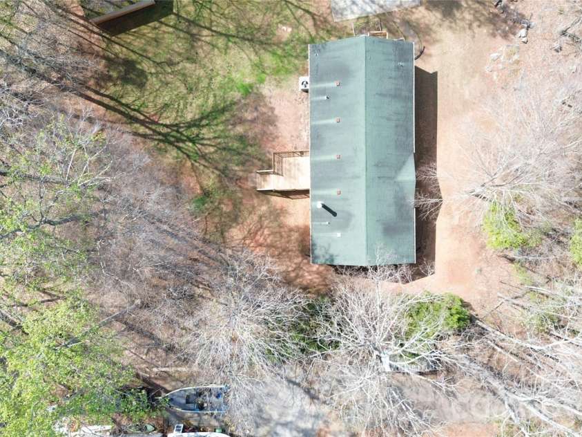 3441 Laboratory Road, Lincolnton, NC 28092.  MLS# CAR4363352, YatesRealty ID 9817. 
