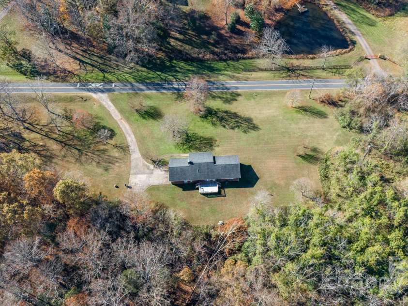 504 Crawley Gin Road, Shelby, NC 28150.  MLS# CAR4199877, YatesRealty ID 9817. 