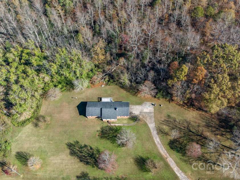 504 Crawley Gin Road, Shelby, NC 28150.  MLS# CAR4199877, YatesRealty ID 9817. 