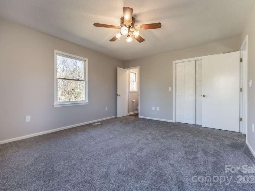 504 Crawley Gin Road, Shelby, NC 28150.  MLS# CAR4199877, YatesRealty ID 9817. 