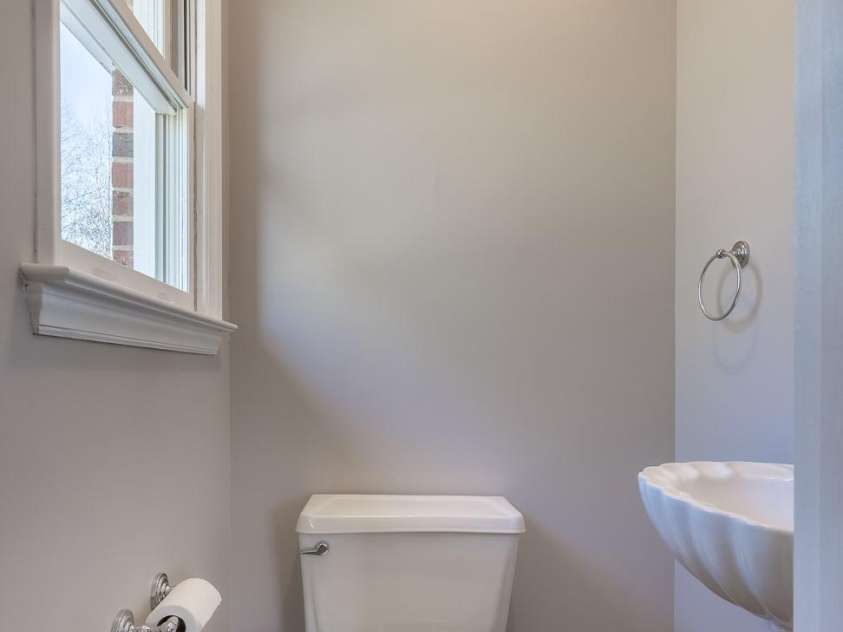 504 Crawley Gin Road, Shelby, NC 28150.  MLS# CAR4199877, YatesRealty ID 9817. 