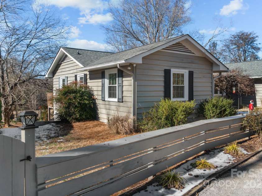 705 Hooper Creek Road, Tryon, NC 28782.  MLS# CAR4214441, YatesRealty ID 9818. 