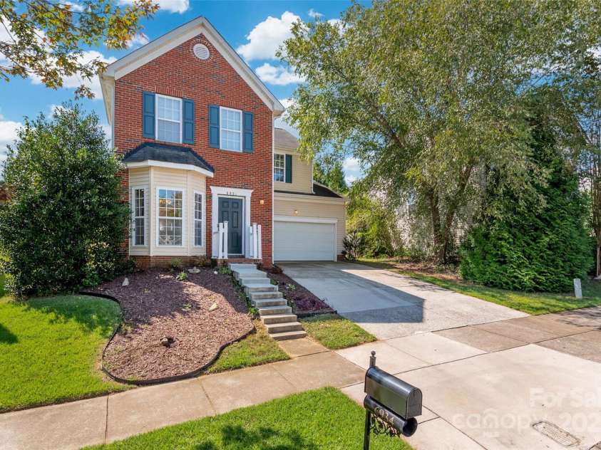 6934 Tanners Creek Drive, Huntersville, NC 28078.  MLS# CAR4303299, YatesRealty ID 9819. Welcome Home!