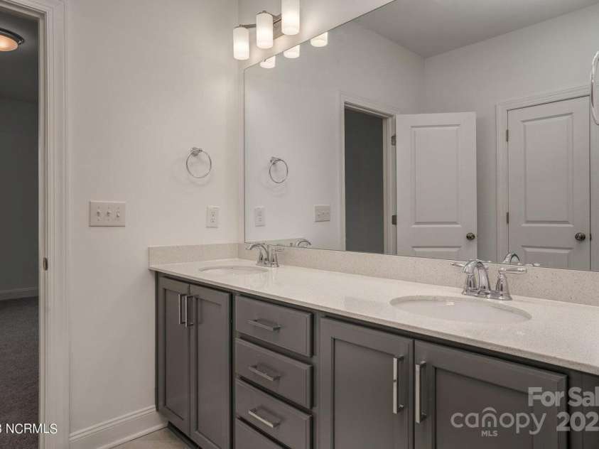 804 Pierce Avenue, Mount Holly, NC 28120.  MLS# CAR4211394, YatesRealty ID 982. 