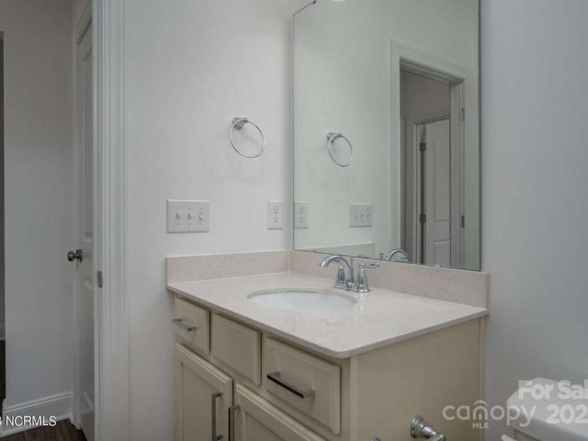 804 Pierce Avenue, Mount Holly, NC 28120.  MLS# CAR4211394, YatesRealty ID 982. 