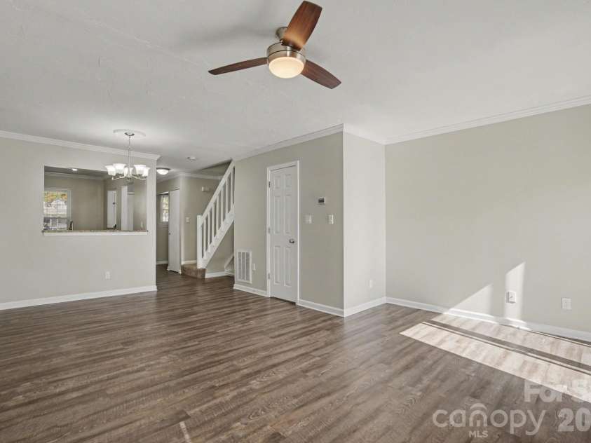 8221 Circle Tree Lane, Charlotte, NC 28277.  MLS# CAR4344771, YatesRealty ID 9820. 