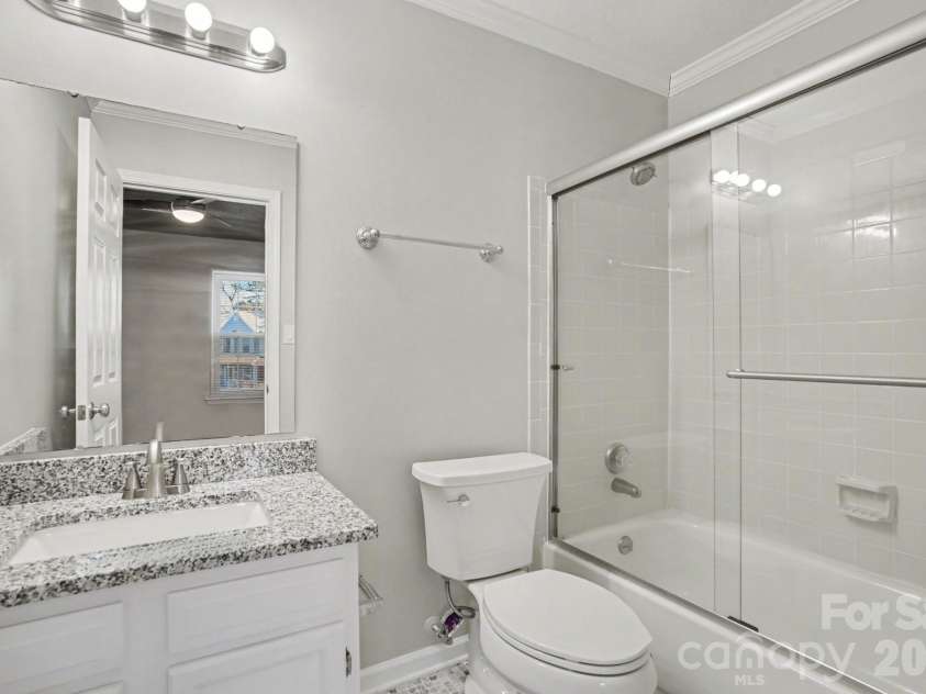 8221 Circle Tree Lane, Charlotte, NC 28277.  MLS# CAR4344771, YatesRealty ID 9820. 