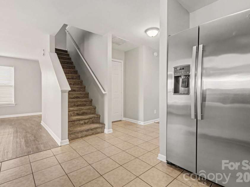 4226 Quinn Drive, Charlotte, NC 28269.  MLS# CAR4351167, YatesRealty ID 9821. 