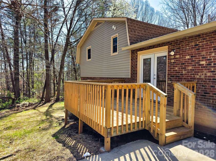 323 Mount Bethel Road, Harmony, NC 28634.  MLS# CAR4357269, YatesRealty ID 9824. 