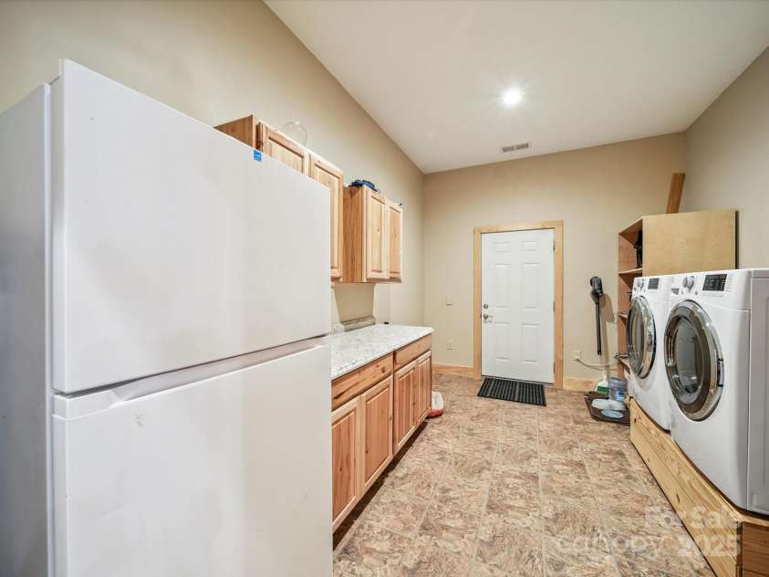 158 Pioneer Drive, Mount Gilead, NC 27306.  MLS# CAR4282197, YatesRealty ID 9825. 