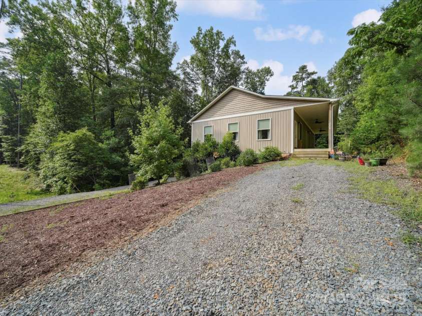 158 Pioneer Drive, Mount Gilead, NC 27306.  MLS# CAR4282197, YatesRealty ID 9825. 