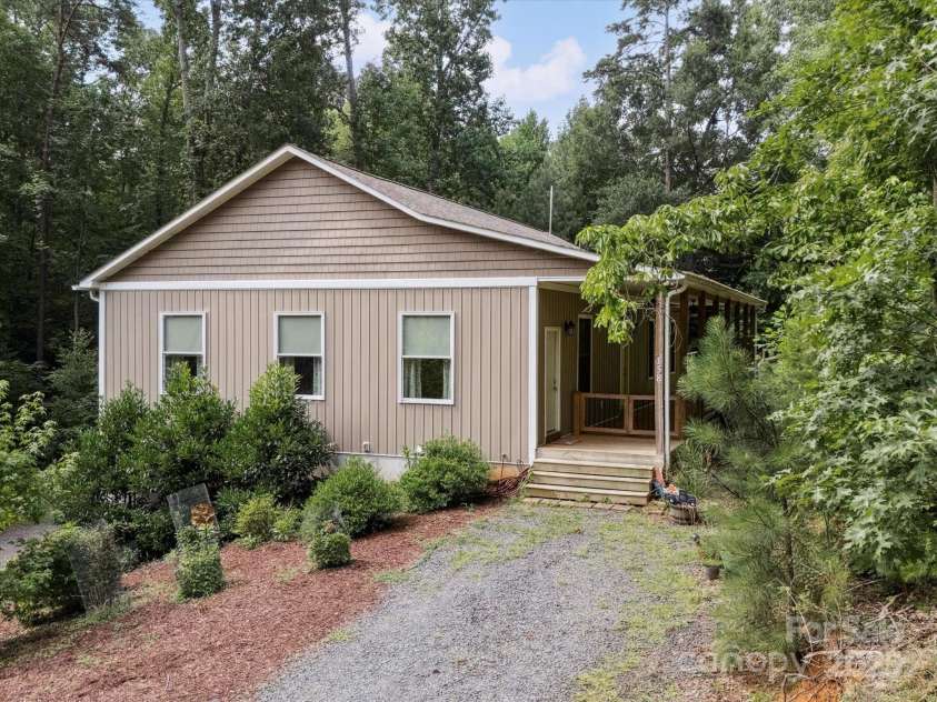 158 Pioneer Drive, Mount Gilead, NC 27306.  MLS# CAR4282197, YatesRealty ID 9825. 