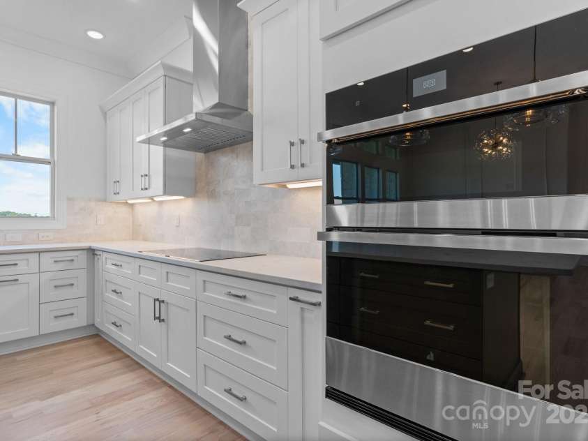 4227 Holly Circle, Conover, NC 28613.  MLS# CAR4233197, YatesRealty ID 9825. 