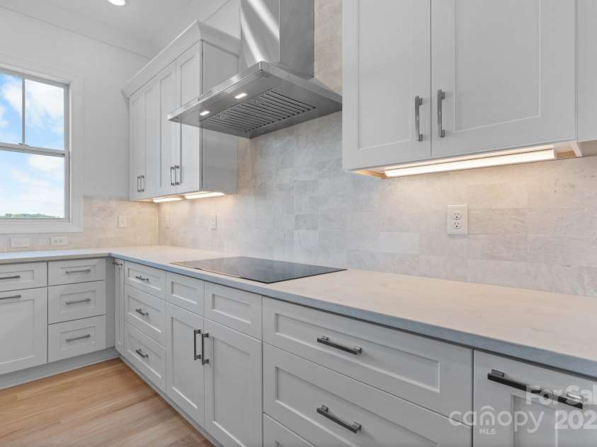 4227 Holly Circle, Conover, NC 28613.  MLS# CAR4233197, YatesRealty ID 9825. 