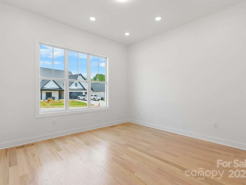 4227 Holly Circle, Conover, NC 28613.  MLS# CAR4233197, YatesRealty ID 9825. 