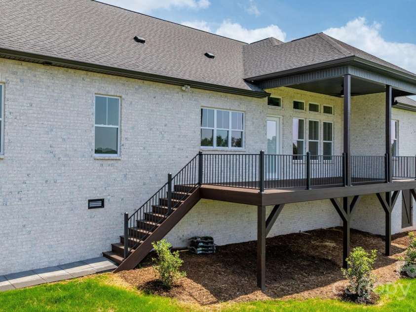 4227 Holly Circle, Conover, NC 28613.  MLS# CAR4233197, YatesRealty ID 9825. 