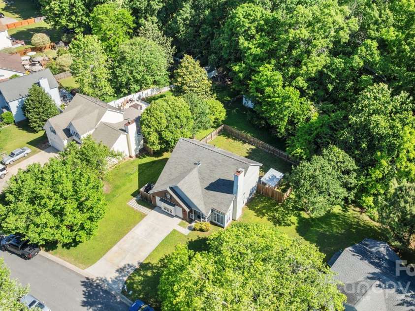 13914 Loch Loyal Drive, Charlotte, NC 28273.  MLS# CAR4251863, YatesRealty ID 9828. 